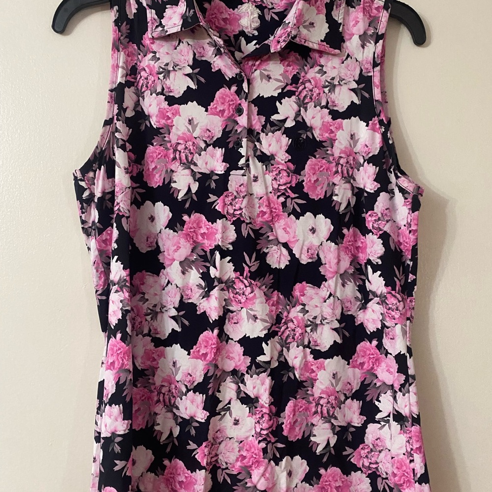 Multicolored sleeveless button down blouse with polo collar